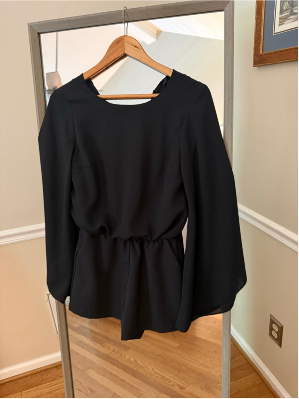 AQUA Black Long Sleeve Romper Size XS
